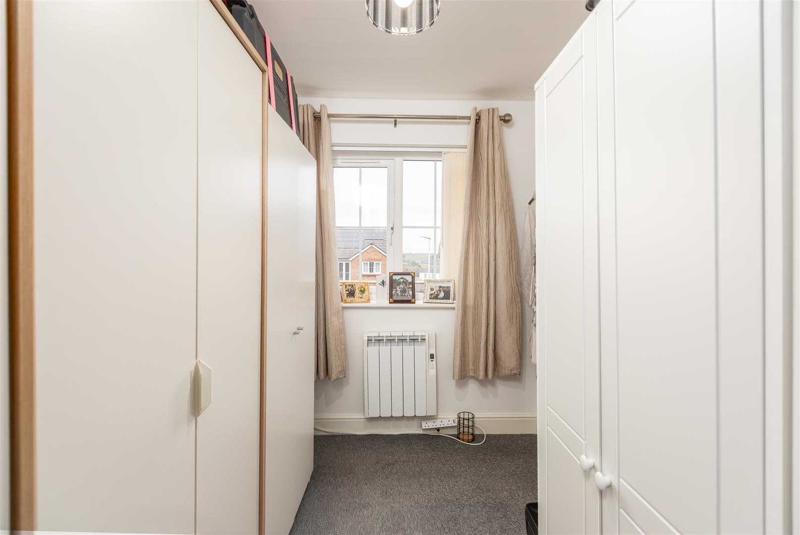 Clos Clemment, Five Roads, Llanelli, SA15 5YQ